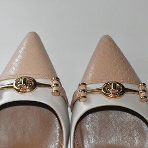 Coach Lauri Pointed Toe Pumps with kitten heel US 6.5